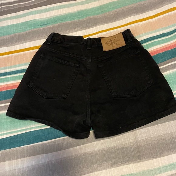 Vintage 90s CK denim shorts - Picture 2 of 4